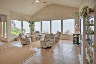 Oceanside Getaway with Beach Access and Home Gym! - Coos Bay - 6