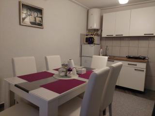 Apartman Amelaa - Kulen Vakuf - 9