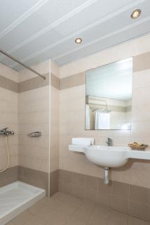 Majestic Hotel - Adults Only - 7