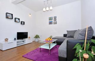 Apartments with a parking space Solin, Split - 14251 - 1