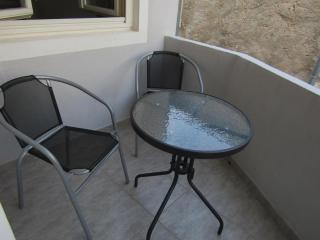 Apartments by the sea Tisno, Murter - 14410 - Tisno - 2