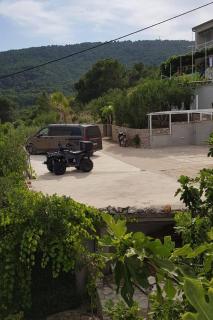 Apartments by the sea Cove Gornja Krusica, Solta - 16376 - Stomorska - 1