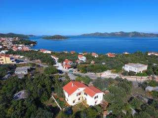 Apartment Mali Iz 16535b - Veli Iž - 9
