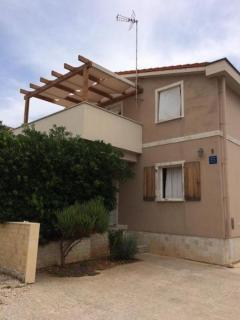 Apartments by the sea Povljana, Pag - 16466 - Povljana - 0