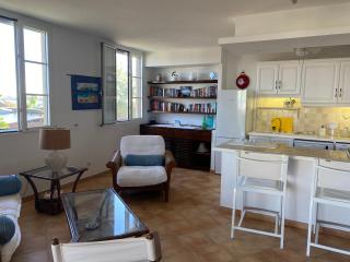 Lovely one bedroom holiday home by the beach - Orient Bay - 6