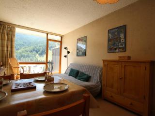 Location idéale, 4 pers à Serre-Chevalier, proche pistes, balcon, TV, coin nuit et casier à ski - FR-1-330E-86 - Saint-Chaffrey - 5