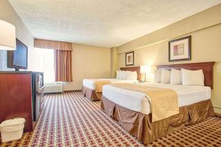 Days Inn & Suites by Wyndham Johnson City - 0