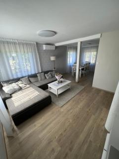 VillaVõru, SAUNA, GARDEN, BARBECUE, PLAYHOUSE and AIR CONDITIONING - 0