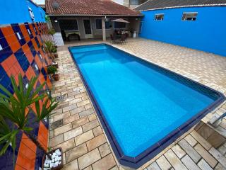 Casa com Piscina e Churrasqueira - Praia Grande - 0