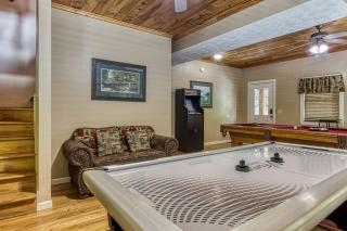 Mountain Tyme, Hot Tub, Pool Table, Game Room, 1089 FREE tickets each paid day, Dollywood and More - Sevierville - 4