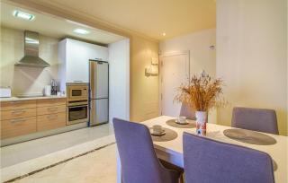 Cozy Apartment In Los Alcazares - 8