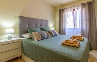 Cozy Apartment In Los Alcazares - 1