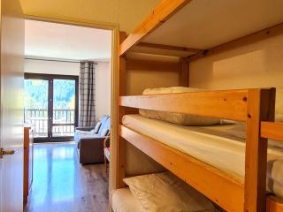 Studio rénové 4 pers, proche pistes, balcon, casier ski - FR-1-425-172 - 7