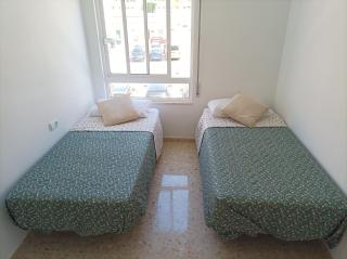 Duplex céntrico con piscina a 100m de la playa. - Tarifa - 1