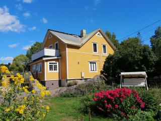 Guesthouse Lokinlaulu - Kotka - 0