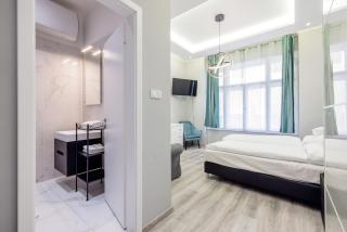 A Golden Star Modern Luxury Apartments and Rooms Budapest - Budapest - 5