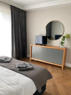 Kraków Green Hill Luxury Apartment - Balice - 1