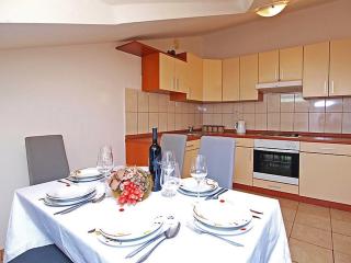 Apartments with a parking space Sibenik - 16582 - Šibenik - 1