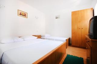 Studio Okrug Donji 16737b - 1