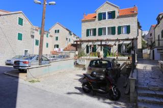 Apartments with a parking space Split - 16810 - Split - 1