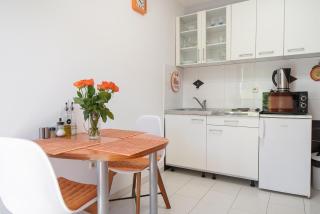 Apartments by the sea Duce, Omis - 16877 - Dugi Rat - 1