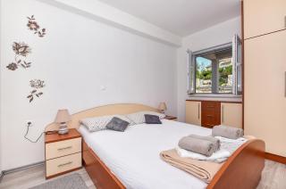 Apartments with parking spaces Igrane, Makarska - 16878 - 4