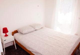 Apartments by the sea Sveti Filip i Jakov, Biograd - 16966 - 2