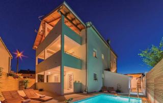 Family friendly apartments with a swimming pool Pakostane, Biograd - 16666 - Pakoštane - 0
