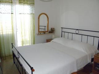 Holiday house with a parking space Supetar, Brac - 16615 - Supetar (San Pietro di Brazza) - 1