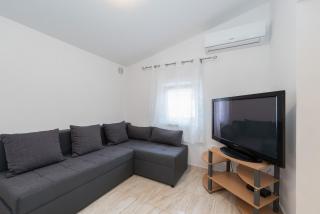 Apartments with a parking space Vir - 18560 - Vir - 4