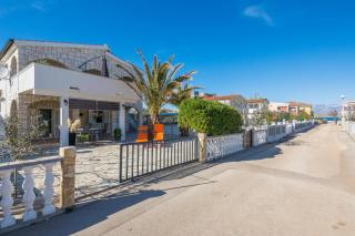 Apartments by the sea Vir - 18525 - Vir - 0