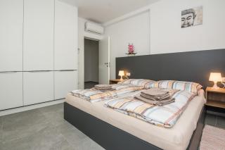 Family friendly apartments with a swimming pool Vir - 18522 - Vir - 1
