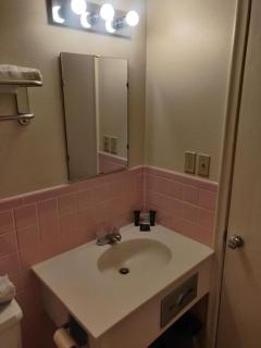 Skyline Motor Inn - Cody - 5
