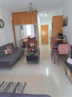 Flat111-Adults only - Limassol - 4