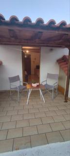 An Entire studio- Farida-Free Parking-Wifi - Xirokámbion - 4