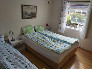 Ålesund Apartment with free parking - 1