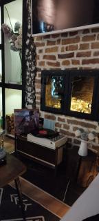 Studio Apartman Black & White Centar Sarajevo free parking - Sarajevo - 9