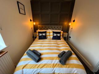 Modern three bedroom home, Hoyland, Barnsley - 6