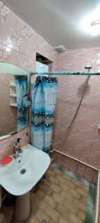 Budget One Room Apartment - Baku - 2