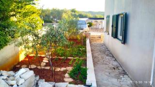 Apartments by the sea Necujam, Solta - 18664 - Grohote - 4