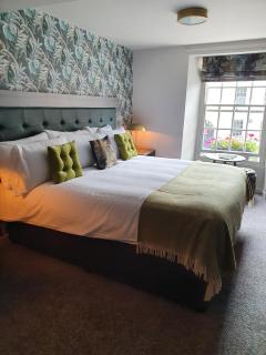 The Coach and Horses - 9
