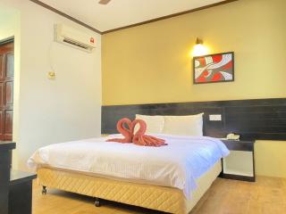 Anjung Villa - Pantai Cenang - 9