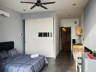 Miza Empire Damansara studio free wifi netflix - Petaling Jaya - 6