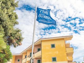 Holiday home in Santa Teresa Gallura with garden - Santa Teresa di Gallura - 7