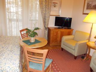 Flatneartocastlehill - Budapest - 9