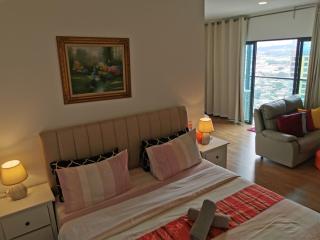 Apple 4@Menara Simfoni/King Bed/Wifi/Netflix/TVBOX - Cheras - 3