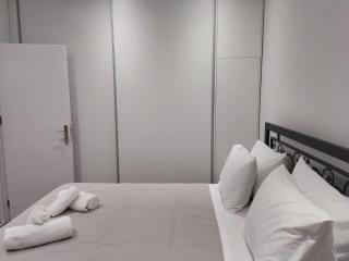 Saint's View Apartments - 6