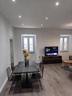 Saint's View Apartments - 2