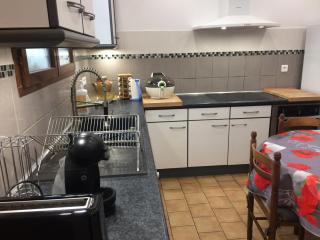 GITE DU MEDOC - Day Cruise en bateau privé, pêche en mer, et visite guidée des Chateaux du Médoc - 6