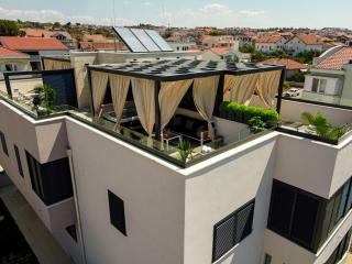 Apartments An & Lu with Rooftop Jacuzzi - Zadar - 2